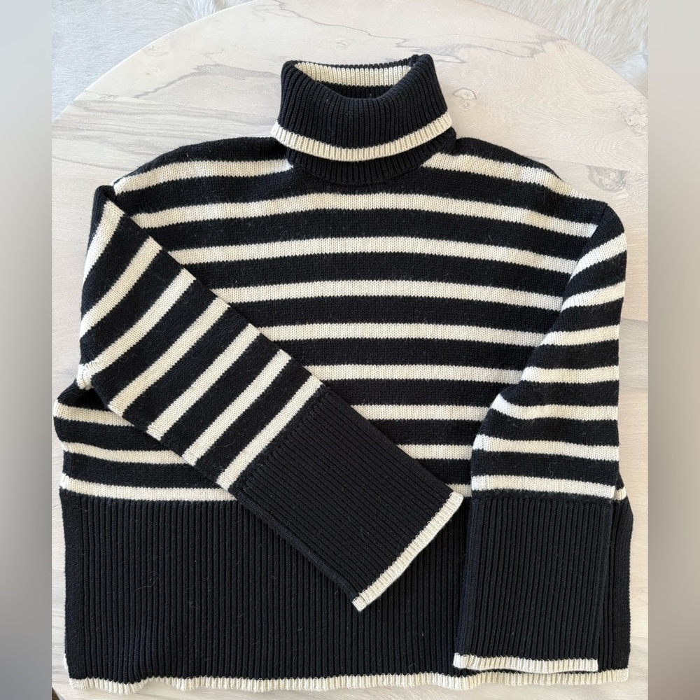 Toteme Signature Stripe Turtleneck Sweater in Black/Cream Wool